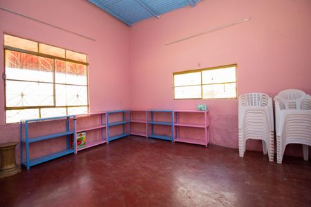 Casa para alugar com 1m², 4 quartos e 5 vagasÁrea comum