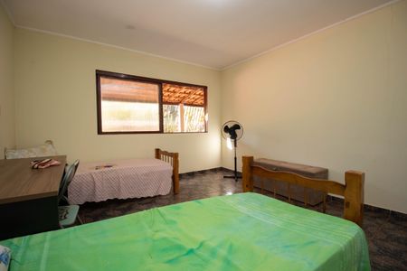 Casa para alugar com 1m², 4 quartos e 5 vagasQuarto 2