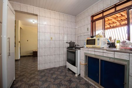 Casa para alugar com 1m², 4 quartos e 5 vagasCozinha