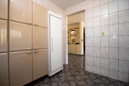 Casa para alugar com 1m², 4 quartos e 5 vagasCozinha