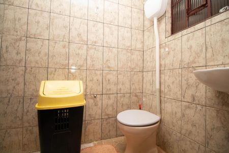 Casa para alugar com 1m², 4 quartos e 5 vagasBanheiro da Suíte