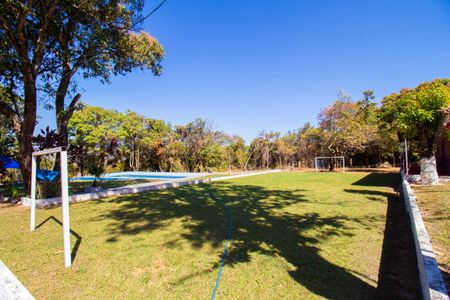 Casa para alugar com 1m², 4 quartos e 5 vagasQuadra Esportiva