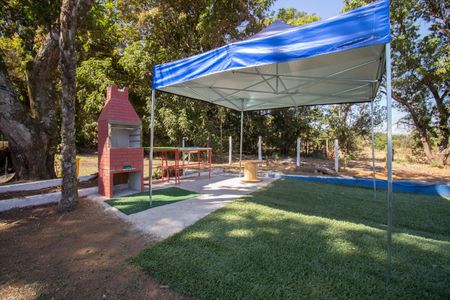 Casa para alugar com 1m², 4 quartos e 5 vagasChurrasqueira