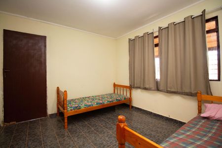 Casa para alugar com 1m², 4 quartos e 5 vagasSuíte