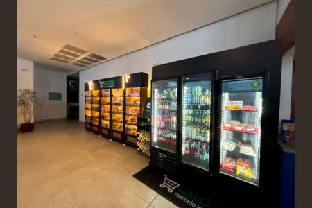 Apartamento para alugar com 100m², 2 quartos e 1 vagaÁrea comum - mercadinho