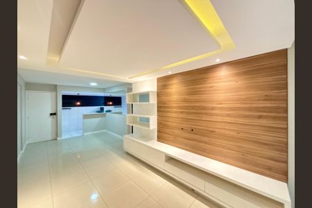 Sala de apartamento para alugar com 2 quartos, 100m² em Botafogo, Rio de Janeiro