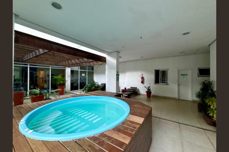 Apartamento para alugar com 100m², 2 quartos e 1 vagaÁrea comum