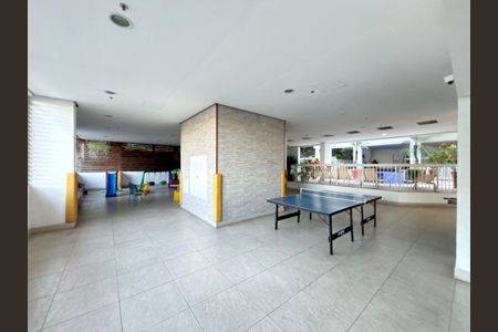 Apartamento para alugar com 100m², 2 quartos e 1 vagaÁrea comum - playground