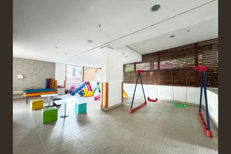 Apartamento para alugar com 100m², 2 quartos e 1 vagaÁrea comum - playground