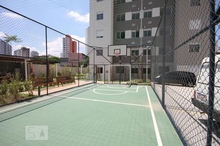 Apartamento à venda com 36m², 1 quarto e sem vaga Apartamento à venda com 36m², 1 quarto e sem vagaÁrea comum - Quadra poliesportiva