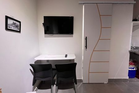 Cozinha de kitnet/studio para alugar com 1 quarto, 30m² em Copacabana, Rio de Janeiro