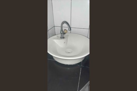 Casa à venda com 125m², 3 quartos e 2 vagasBanheiro Social