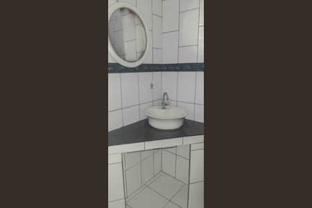 Casa à venda com 125m², 3 quartos e 2 vagasBanheiro Social