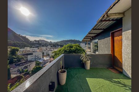 Casa para alugar com 90m², 2 quartos e 1 vagaÁrea de serviço