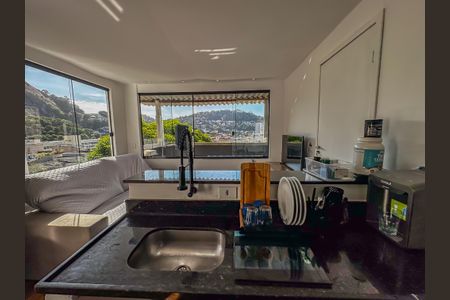 Casa para alugar com 90m², 2 quartos e 1 vagaCozinha