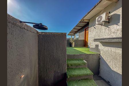 Casa para alugar com 90m², 2 quartos e 1 vagaÁrea de serviço