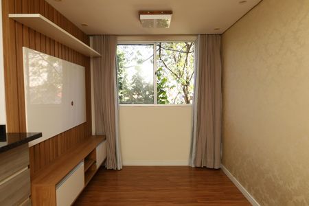 Sala de apartamento à venda com 2 quartos, 50m² em Vila Raquel, São Paulo