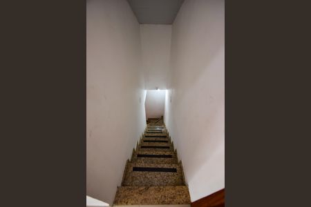 Casa para alugar com 36m², 1 quarto e sem vagaEscada de Acesso ao Imóvel