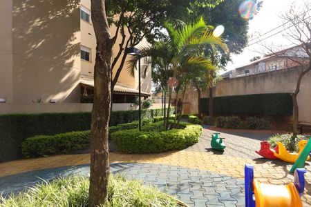 Apartamento para alugar com 45m², 2 quartos e 2 vagasÁrea comum - Playground