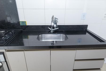 Apartamento para alugar com 45m², 2 quartos e 2 vagas Apartamento para alugar com 45m², 2 quartos e 2 vagasCozinha