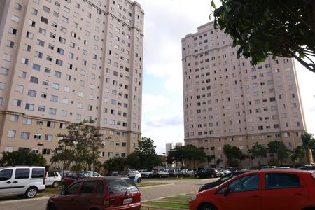 Apartamento para alugar com 45m², 2 quartos e 2 vagasÁrea comum - Estacionamento