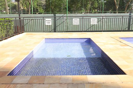 Apartamento para alugar com 45m², 2 quartos e 2 vagasÁrea comum - Piscina