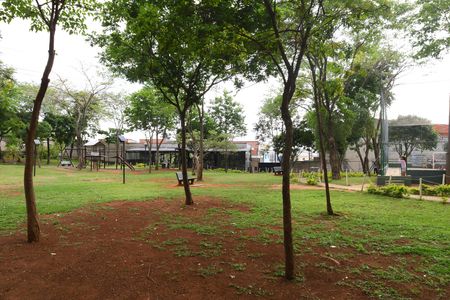Apartamento para alugar com 45m², 2 quartos e 2 vagasÁrea comum - Área verde