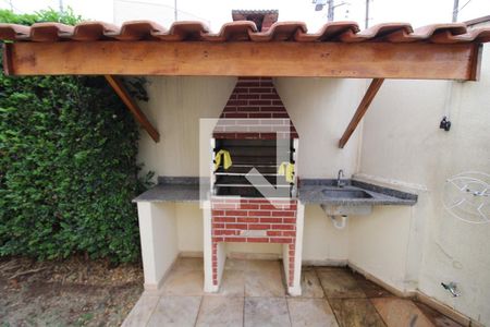 Casa de condomínio à venda com 110m², 3 quartos e 2 vagasÁrea comum - Churrasqueira