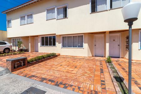 Casa de condomínio à venda com 110m², 3 quartos e 2 vagasGaragem