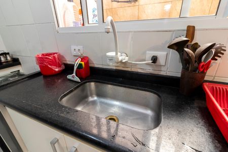 Casa de condomínio à venda com 110m², 3 quartos e 2 vagasCozinha