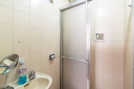 Casa à venda com 134m², 3 quartos e 2 vagas Casa à venda com 134m², 3 quartos e 2 vagasBanheiro de Serviço