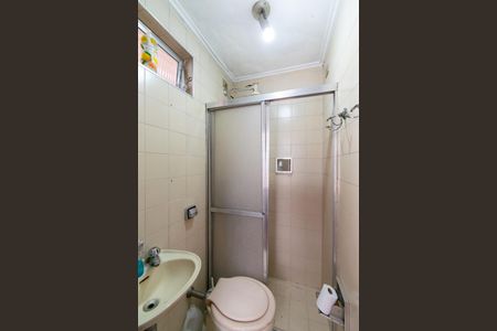 Casa à venda com 134m², 3 quartos e 2 vagas Casa à venda com 134m², 3 quartos e 2 vagasBanheiro de Serviço