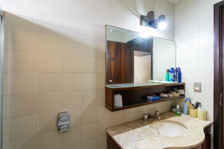 Casa à venda com 134m², 3 quartos e 2 vagas Casa à venda com 134m², 3 quartos e 2 vagasBanheiro da Suíte 2