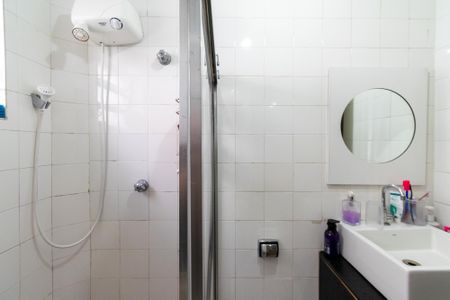 Casa à venda com 134m², 3 quartos e 2 vagas Casa à venda com 134m², 3 quartos e 2 vagasBanheiro da Suíte 1