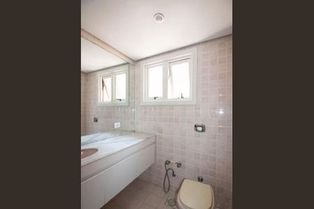 Apartamento para alugar com 165m², 4 quartos e 2 vagas Apartamento para alugar com 165m², 4 quartos e 2 vagasBanheiro