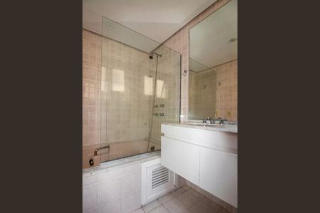 Apartamento para alugar com 165m², 4 quartos e 2 vagas Apartamento para alugar com 165m², 4 quartos e 2 vagasBanheiro
