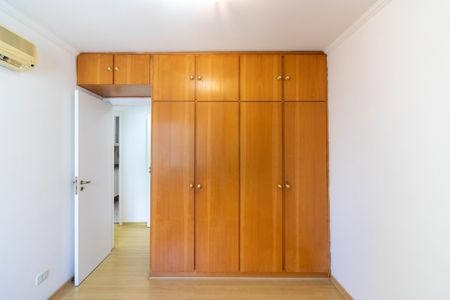 Apartamento para alugar com 144m², 4 quartos e 2 vagas Apartamento para alugar com 144m², 4 quartos e 2 vagasQuarto 1