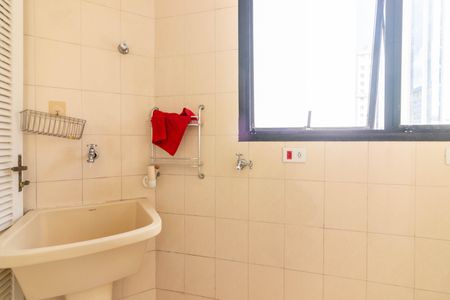 Apartamento para alugar com 144m², 4 quartos e 2 vagas Apartamento para alugar com 144m², 4 quartos e 2 vagasÁrea de Serviço