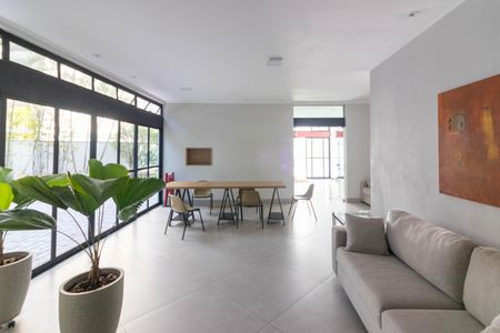 Apartamento para alugar com 144m², 4 quartos e 2 vagas Apartamento para alugar com 144m², 4 quartos e 2 vagasÁrea comum - Salão de festas