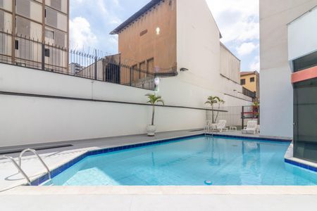 Apartamento para alugar com 144m², 4 quartos e 2 vagas Apartamento para alugar com 144m², 4 quartos e 2 vagasÁrea comum - Piscina