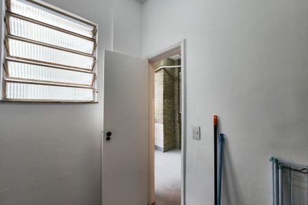 Apartamento para alugar com 105m², 3 quartos e 1 vagaQuarto de Serviço 