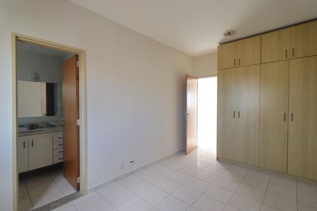 Apartamento para alugar com 60m², 1 quarto e 2 vagas Apartamento para alugar com 60m², 1 quarto e 2 vagasSuíte
