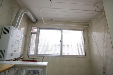 Apartamento para alugar com 62m², 3 quartos e 1 vagaÁrea de Serviço