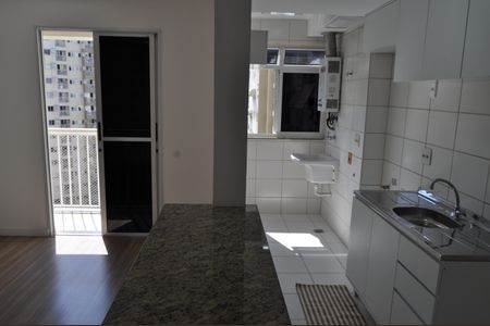 Apartamento à venda com 2 quartos, 59m² em Del Castilho, Rio de Janeiro