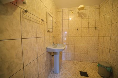 Casa à venda com 250m², 4 quartos e 1 vagaBanheiro 2