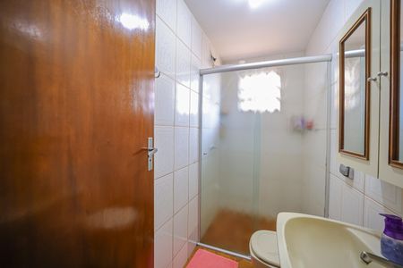 Casa à venda com 250m², 4 quartos e 1 vagaBanheiro