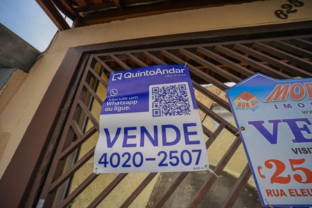 Casa à venda com 250m², 4 quartos e 1 vaga10/04/28 Placa: WYNY - 141