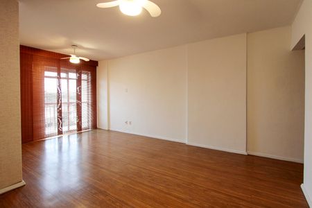 Sala de apartamento à venda com 3 quartos, 120m² em Barra da Tijuca, Rio de Janeiro