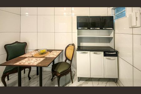 Studio para alugar com 24m², 1 quarto e sem vaga Studio para alugar com 24m², 1 quarto e sem vagaSala/Cozinha