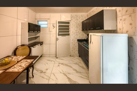 Sala/Cozinha de kitnet/studio para alugar com 1 quarto, 24m² em Conjunto Residencial Salvador Tolezani, São Paulo